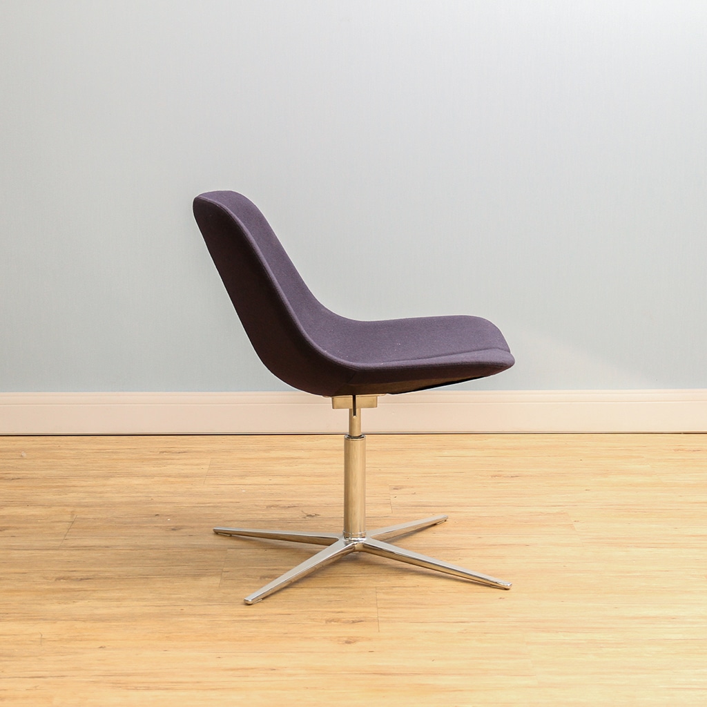 Wagner W-Lounge Chair 1 poliert/Wolle dunkelblau