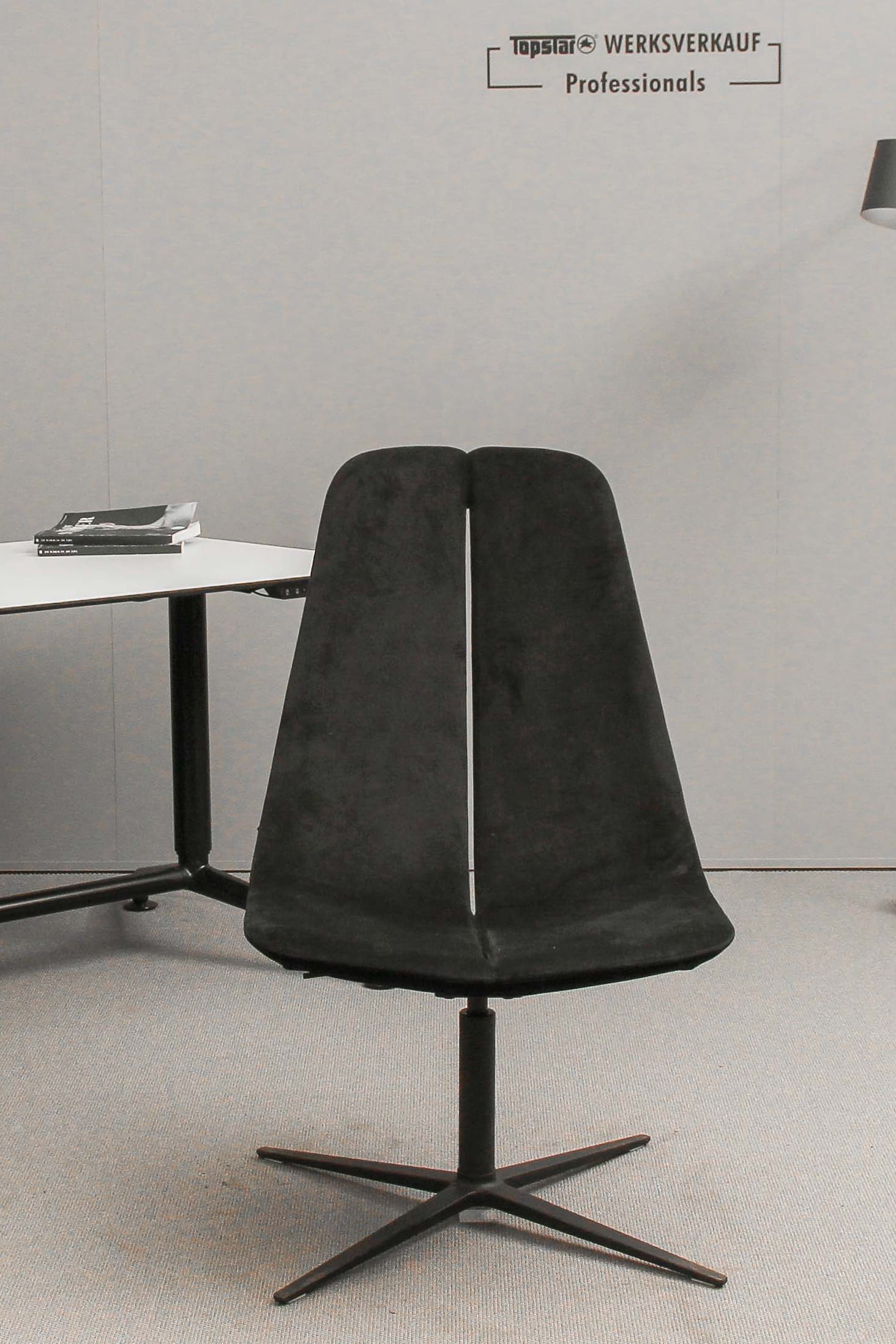Wagner W-Lounge Chair 2 4-Fuß poliert, schwarz online bestellen
