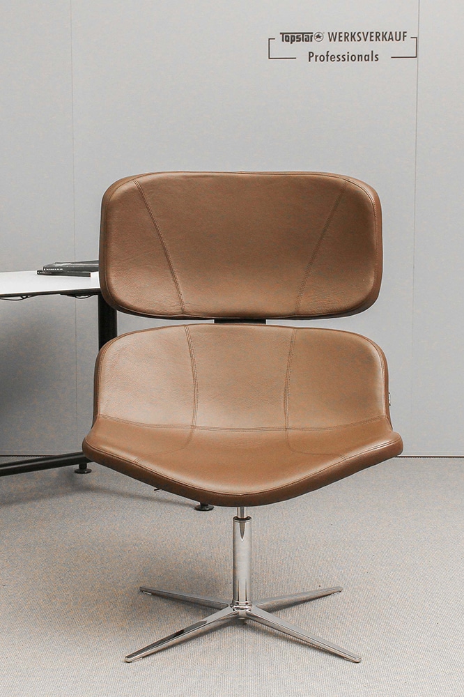Wagner W-Lounge Chair 3 4-Fuß poliert/coffee Echtleder