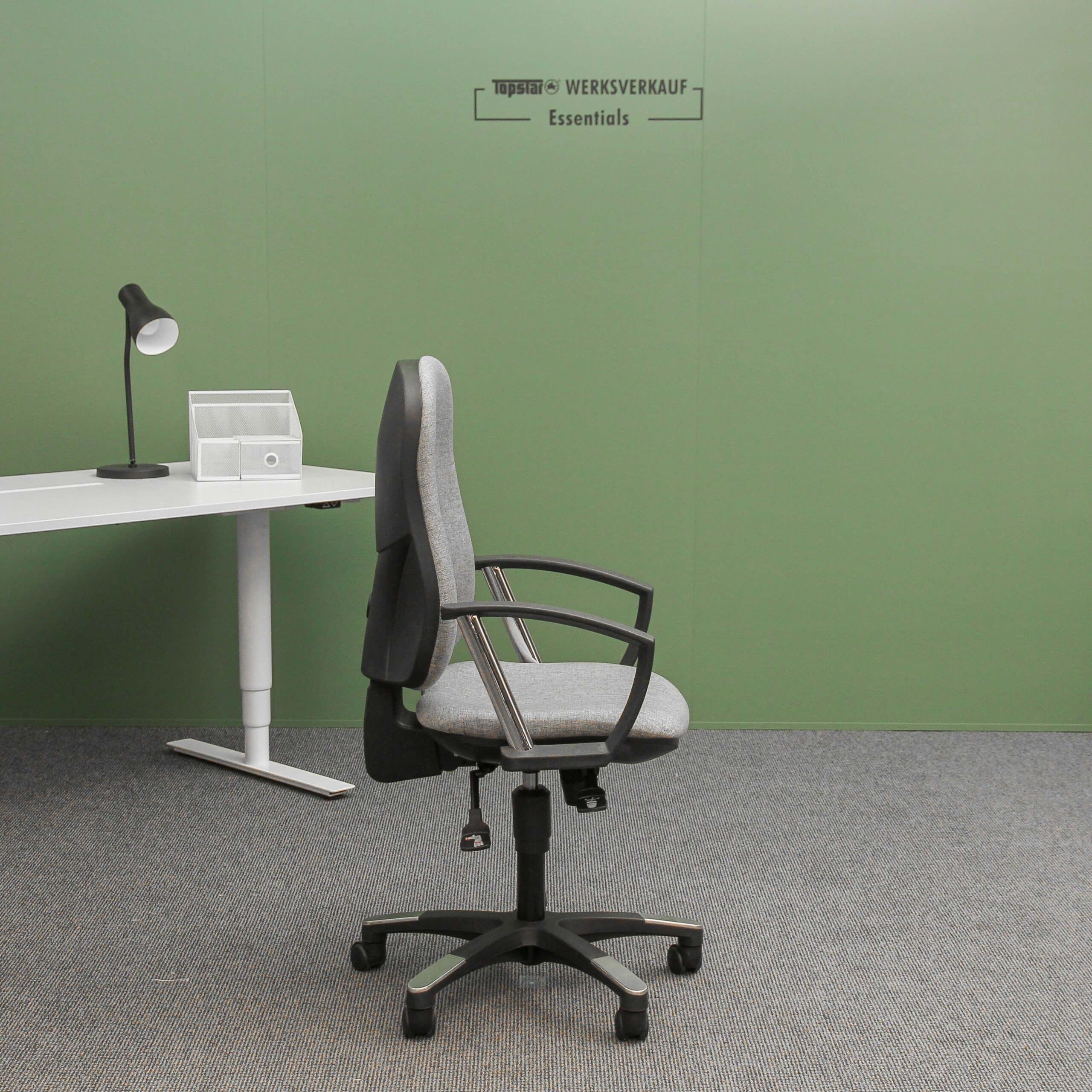 Trend SY 10 mit Armlehnen A1 hellgrau Trend SY 10 mit Armlehnen A1 hellgrau