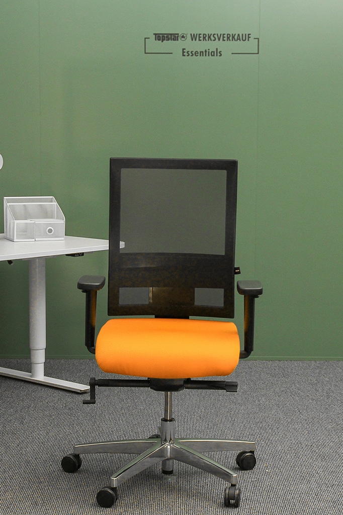 Sitness 60 mit Armlehnne poliert/gelb