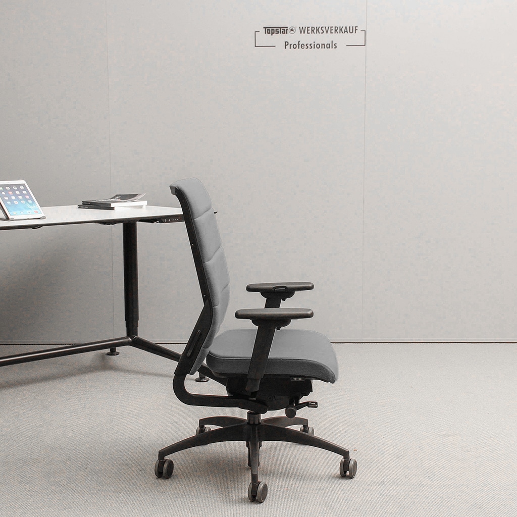 Wagner Ergo Medic 100-4 mit Armlehnen schwarz/dunkelgrau inkl. Hartbodenrollen Wagner Ergo Medic 100-4 mit Armlehnen schwarz/dunkelgrau inkl. Hartbodenrollen