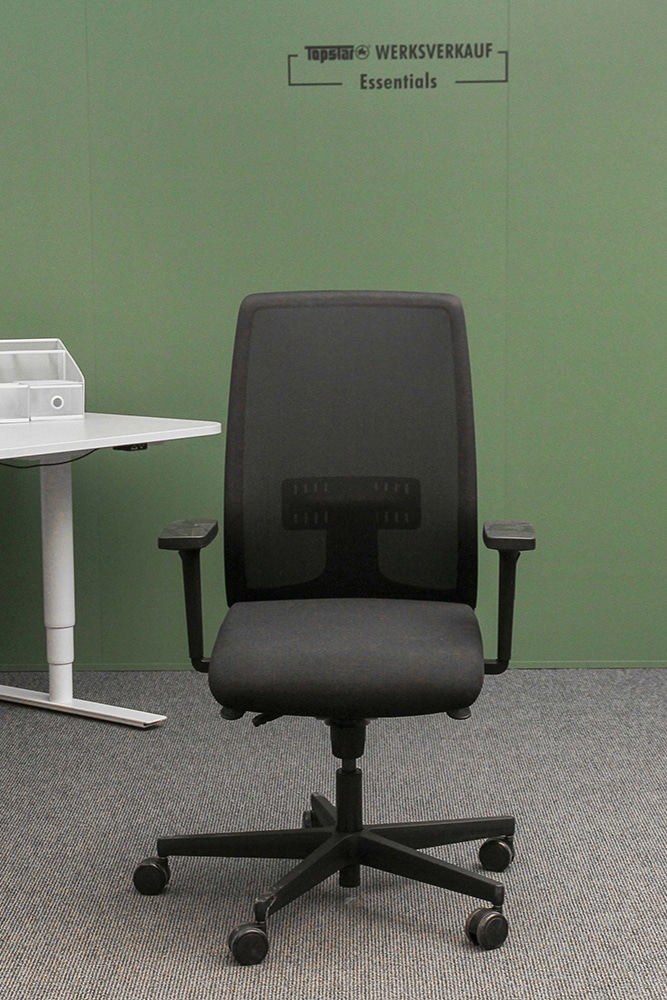 Workart 40 mit Armlehnen O2 schwarz