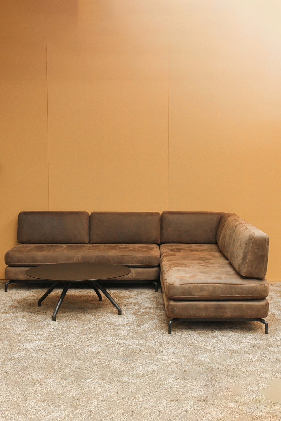 Wagner W-Lounge Ecksofa 243x243 cm + 6 stabile Kissen Echtleder dunkelbraun/havanna