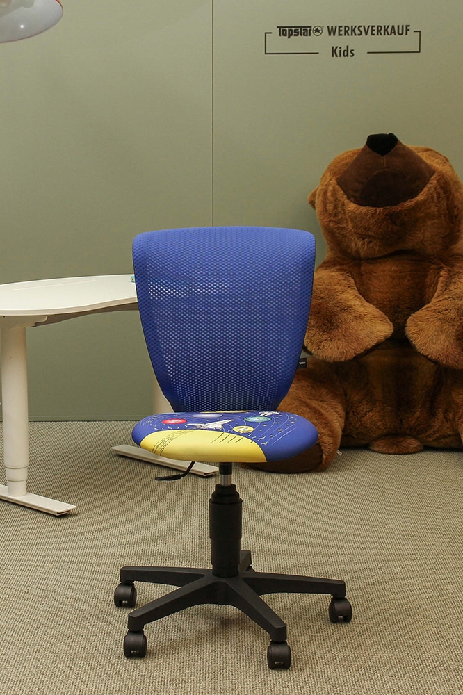 Titan Junior blau Motiv Universum Titan Junior blau Motiv Universum