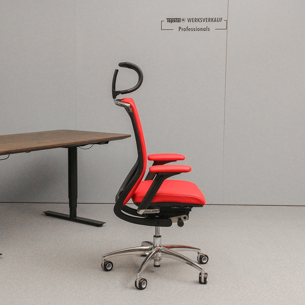 Wagner Titan Limited mit Armlehnen poliert / Leder rot Wagner Titan Limited mit Armlehnen poliert / Leder rot