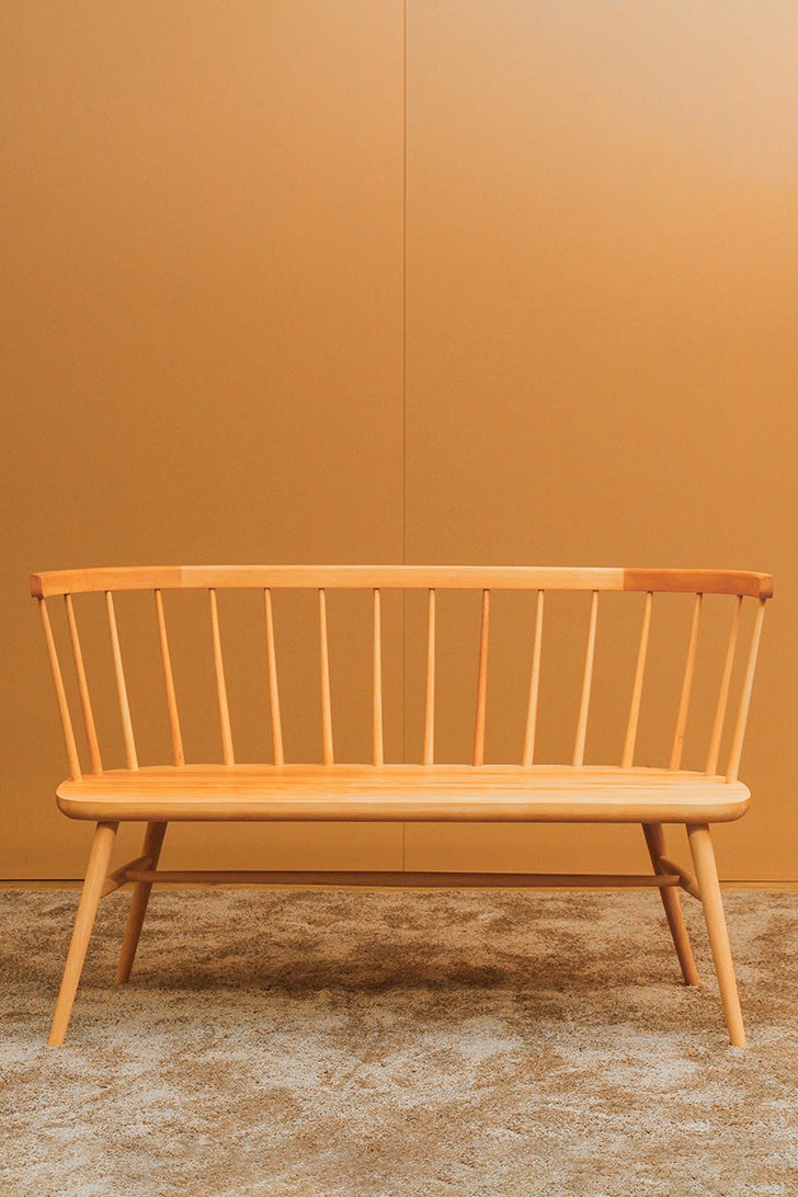 Wagner W1960 Bench Buche massiv auf Nussbaum gebeizt