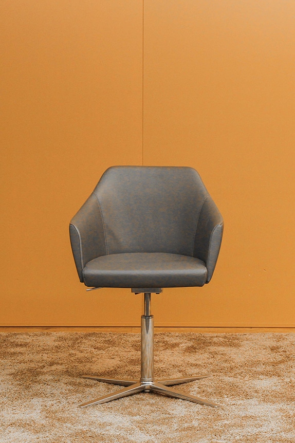 Wagner W-Cube 5 4-Fuß glanzpoliert Echtleder dunkelgrau