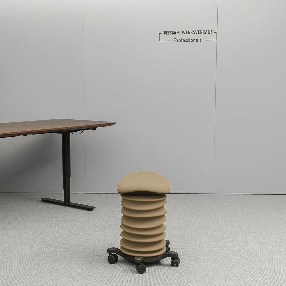 Sitness 4D mit Rollen schwarz/rot Sitness 4D mit Rollen schwarz/rot