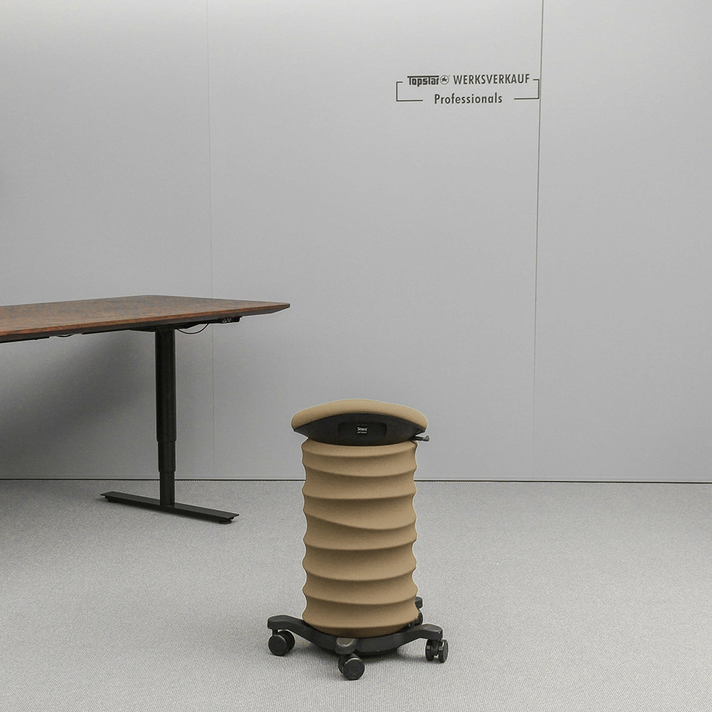 Sitness 4D mit Rollen schwarz/rot Sitness 4D mit Rollen schwarz/rot