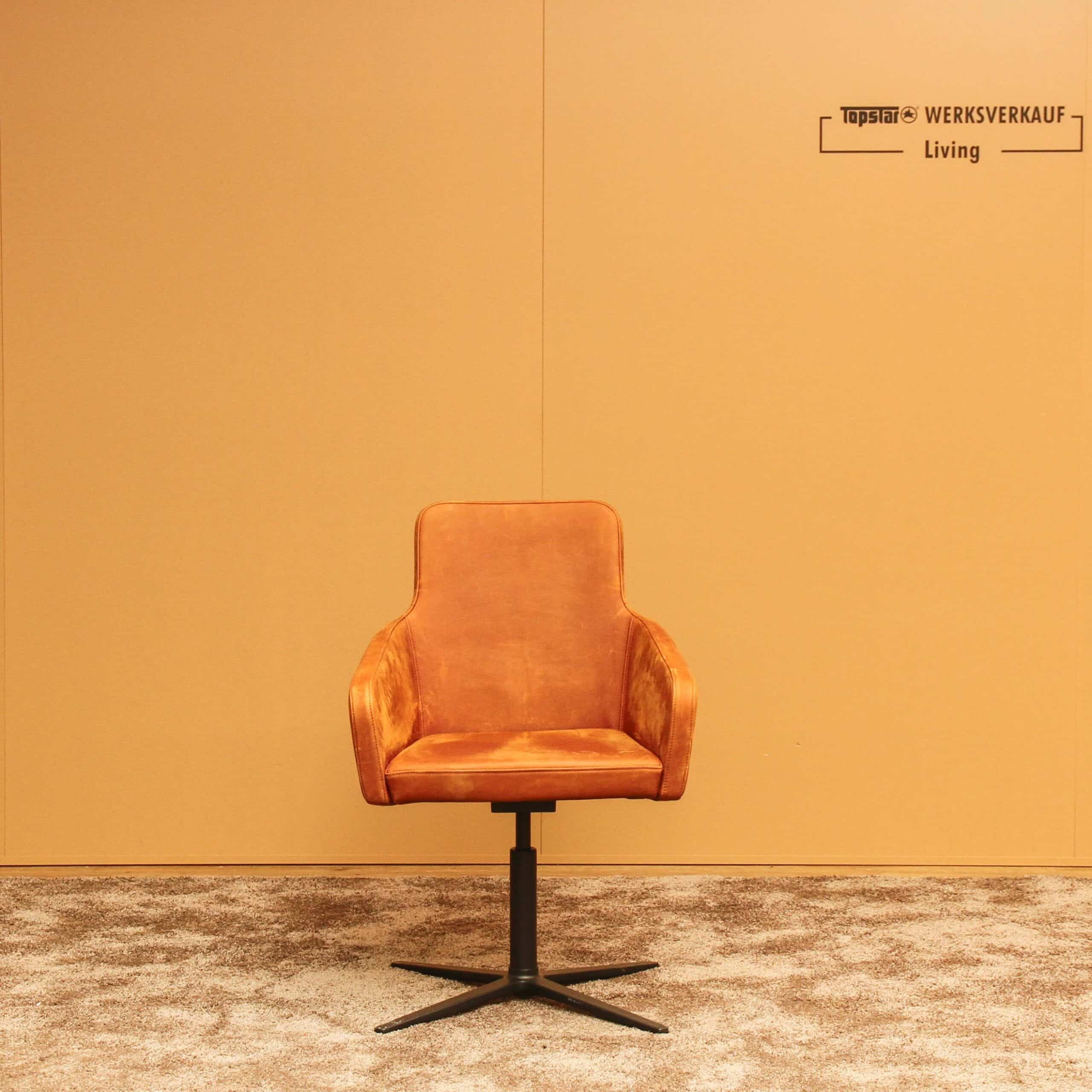 Wagner W-Cube 1 4-Fuß schwarz/cognac Echtleder Neuware Wagner W-Cube 1 4-Fuß schwarz/cognac Echtleder Neuware